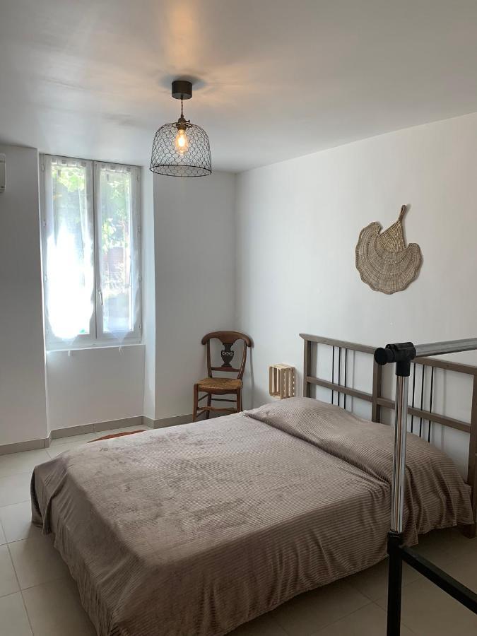 Appartamento L'Almanarre Hyères Esterno foto