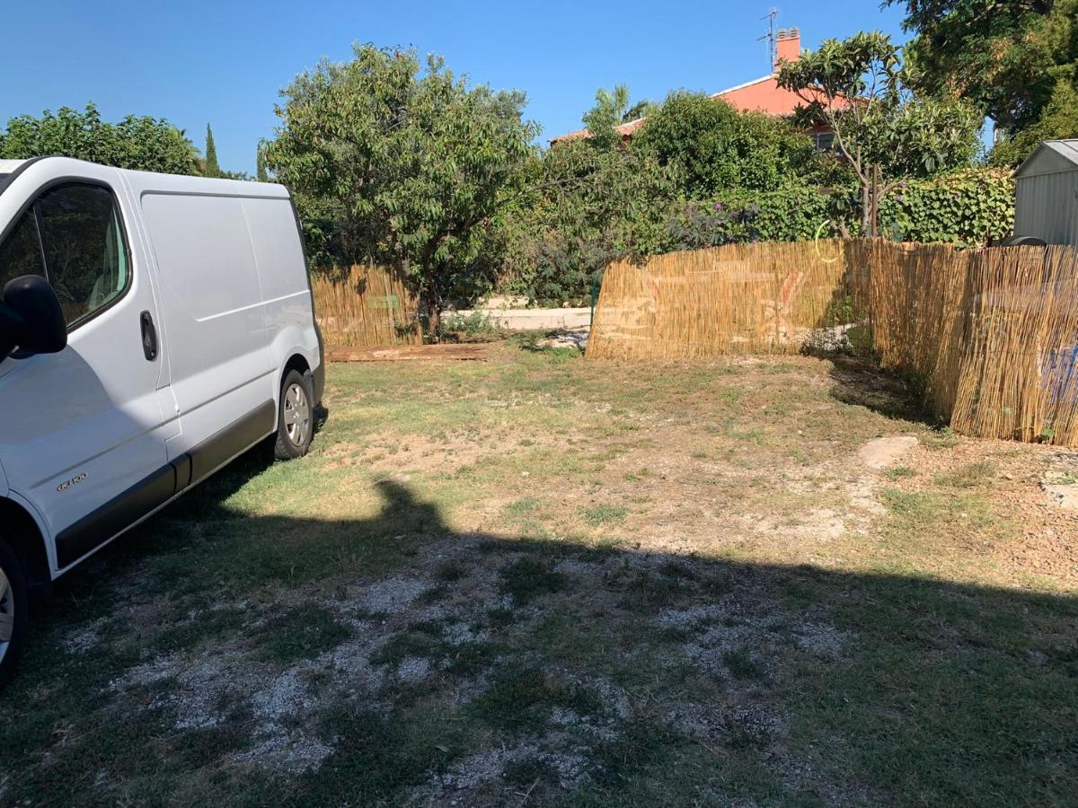 Appartamento L'Almanarre Hyères Esterno foto
